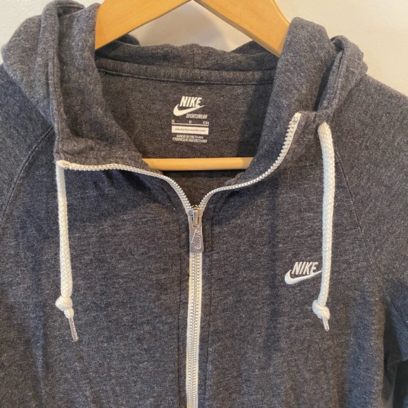 Nike women’s AW77 Time Out FZ Hoodie Jacket, S - Picture 2 of 8